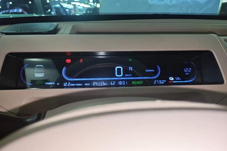 Used Geely Galaxy Panda 2023 Panda Mini 200km Endurance Bear Instrument Cluster