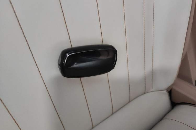 Used Geely Galaxy Panda 2023 Panda Mini 200km Endurance Bear Interior 1