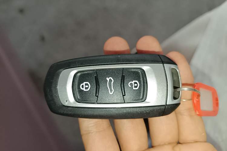 Used Geely Galaxy Panda 2023 Panda Mini 200km Endurance Bear Interior 1