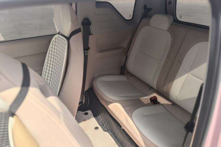 Used Geely Galaxy Panda 2023 Panda Mini 200km Endurance Bear Interior 2