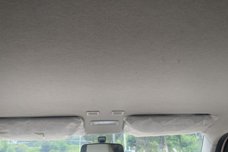 Used Geely Galaxy Panda 2023 Panda Mini 200km Endurance Bear Interior 6