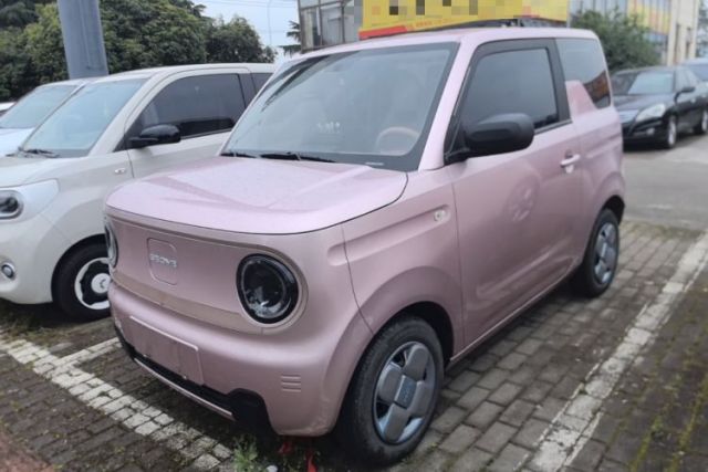 Used Geely Galaxy Panda 2023 Panda Mini 200km Endurance Bear
