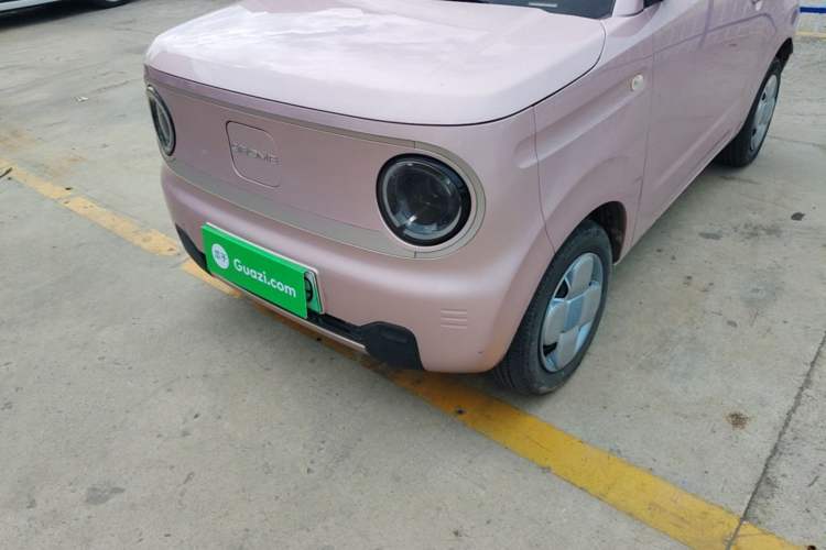Used Geely Galaxy Panda 2023 Panda Mini 200km Endurance Bear Left Front Headlight