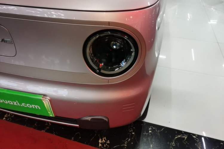 Used Geely Galaxy Panda 2023 Panda Mini 200km Endurance Bear Left Front Headlight