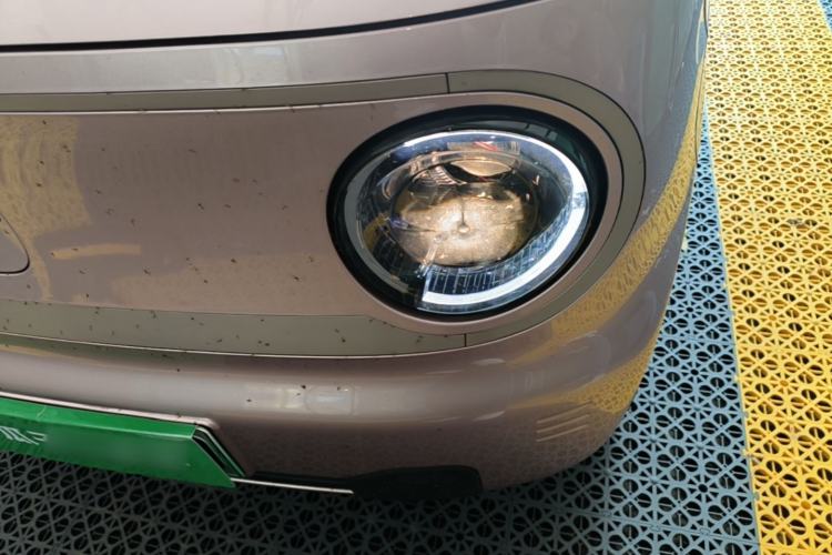 Used Geely Galaxy Panda 2023 Panda Mini 200km Endurance Bear Left Front Headlight