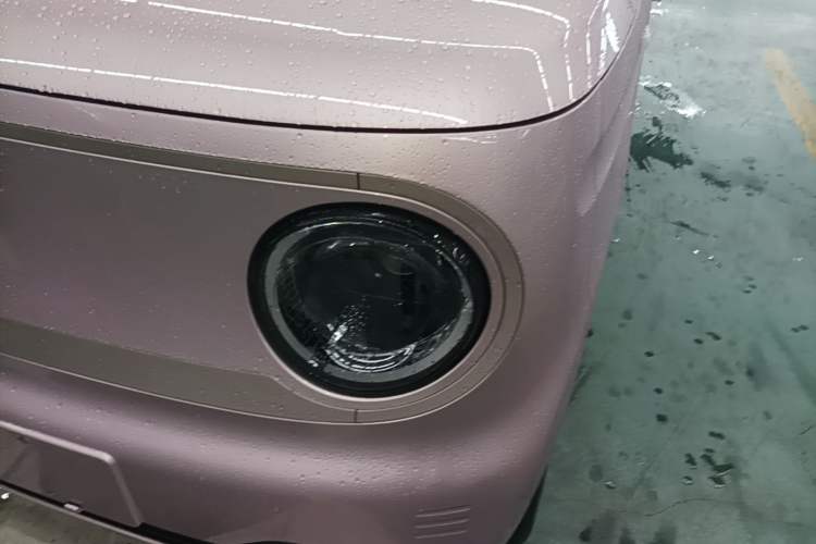 Used Geely Galaxy Panda 2023 Panda Mini 200km Endurance Bear Left Front Headlight