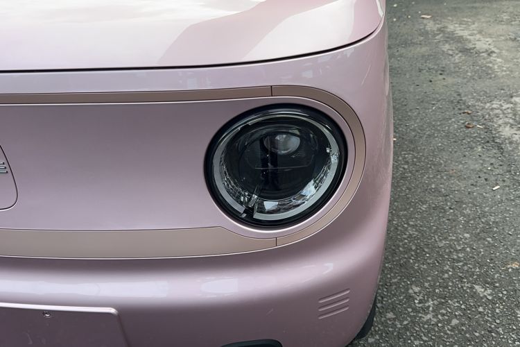 Used Geely Galaxy Panda 2023 Panda Mini 200km Endurance Bear Left Front Headlight
