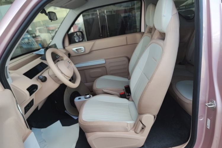 Used Geely Galaxy Panda 2023 Panda Mini 200km Endurance Bear Left Front Seat