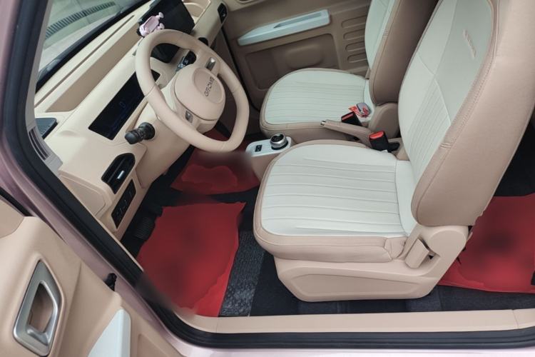Used Geely Galaxy Panda 2023 Panda Mini 200km Endurance Bear Left Front Seat