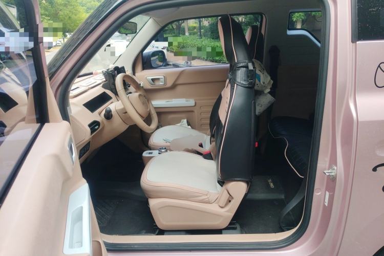 Used Geely Galaxy Panda 2023 Panda Mini 200km Endurance Bear Left Front Seat