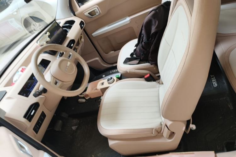 Used Geely Galaxy Panda 2023 Panda Mini 200km Endurance Bear Left Front Seat