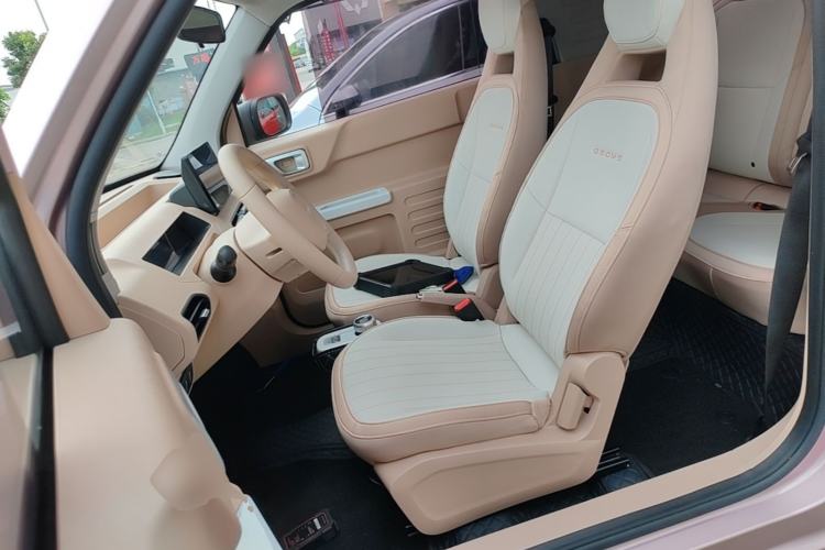 Used Geely Galaxy Panda 2023 Panda Mini 200km Endurance Bear Left Front Seat