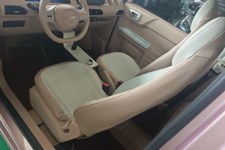 Used Geely Galaxy Panda 2023 Panda Mini 200km Dynamic Bear Left Front Seat