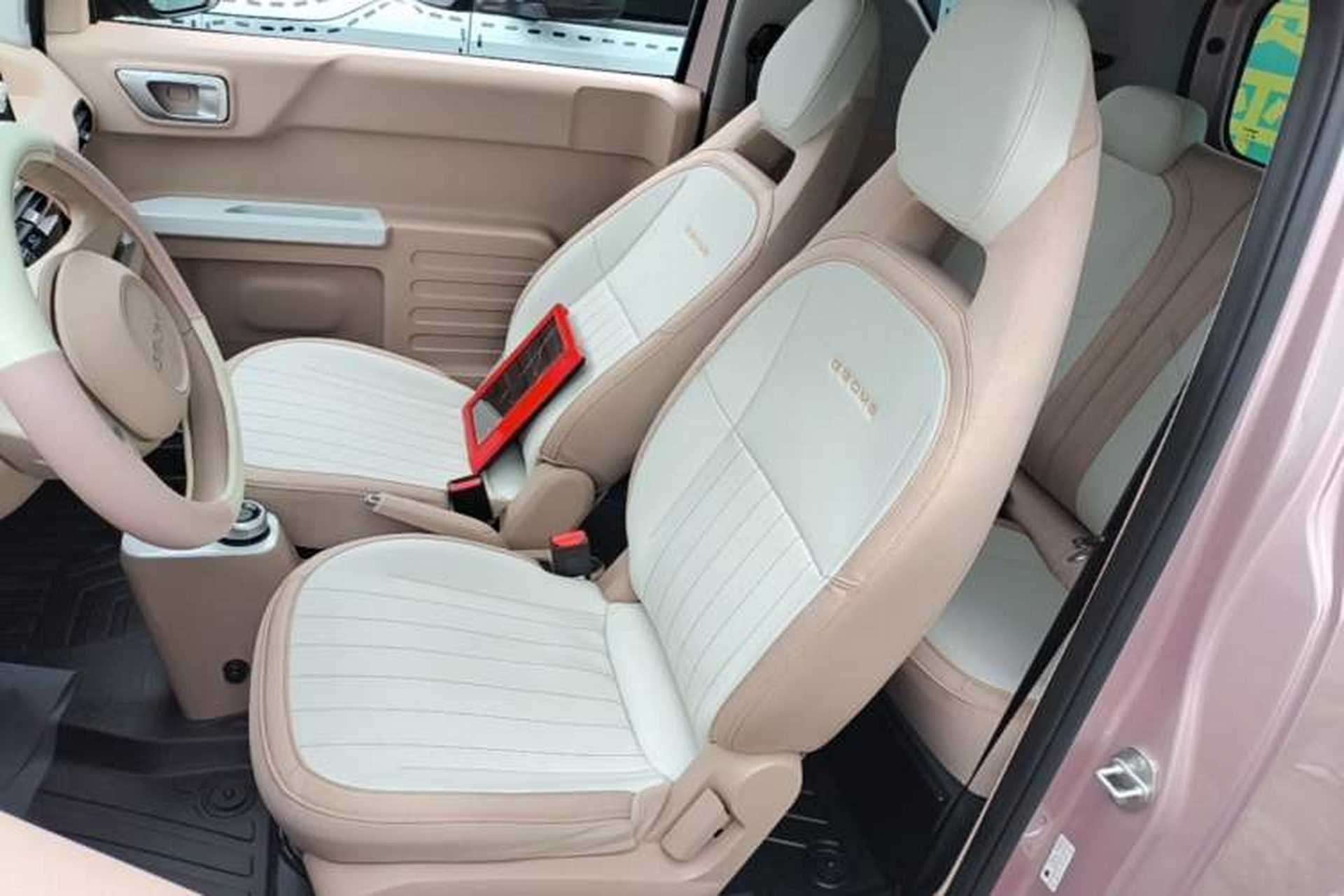 Used Geely Galaxy Panda 2023 Panda Mini 200km Endurance Bear Left Front Seat