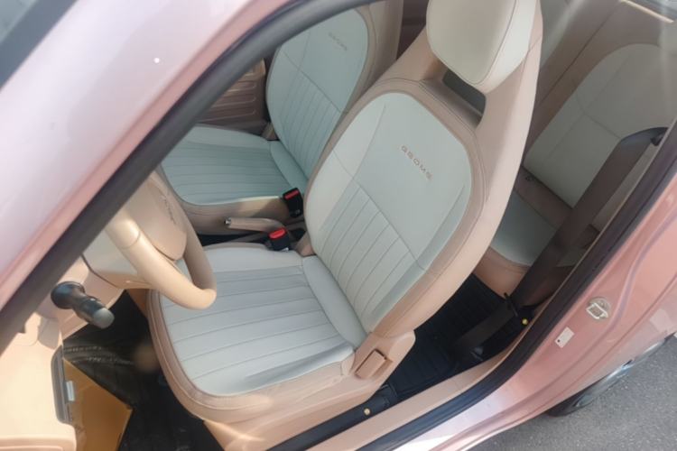 Used Geely Galaxy Panda 2023 Panda Mini 200km Endurance Bear Left Front Seat