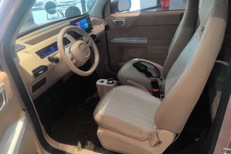 Used Geely Galaxy Panda 2023 Panda Mini 200km Endurance Bear Left Front Seat