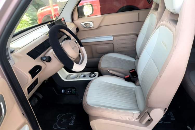Used Geely Galaxy Panda 2023 Panda Mini 200km Endurance Bear Left Front Seat