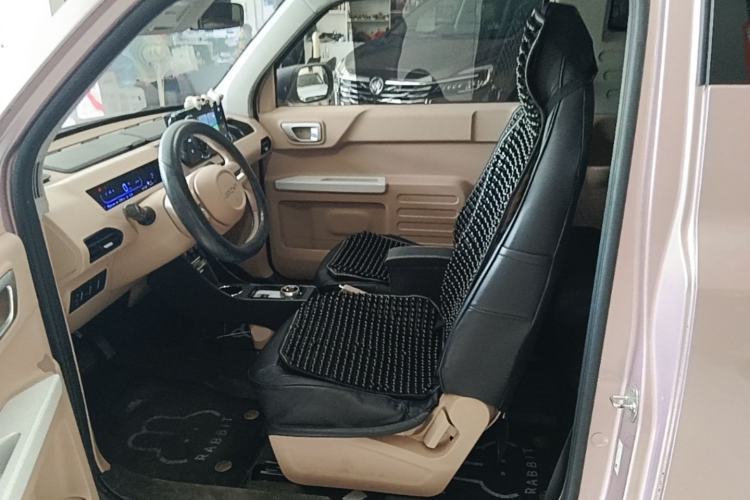 Used Geely Galaxy Panda 2023 Panda Mini 200km Endurance Bear Left Front Seat