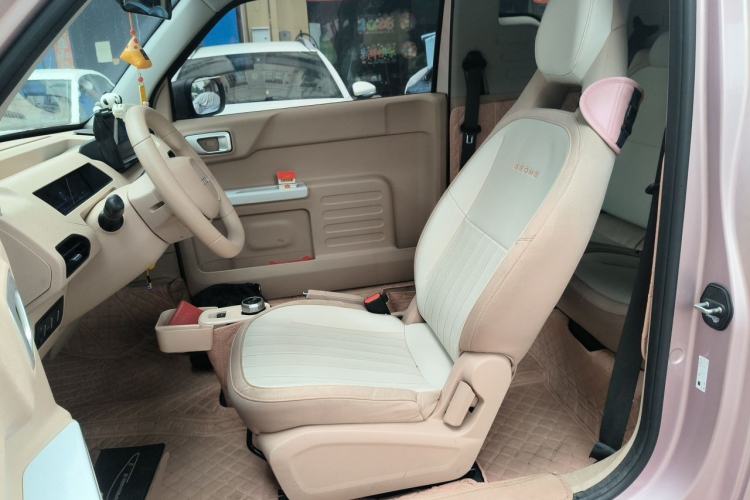 Used Geely Galaxy Panda 2023 Panda Mini 200km Endurance Bear Left Front Seat
