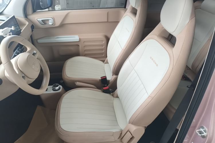 Used Geely Galaxy Panda 2023 Panda Mini 200km Endurance Bear Left Front Seat