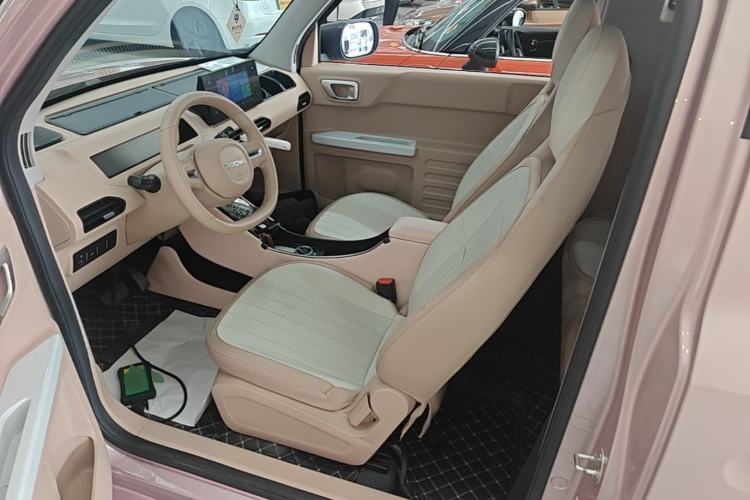 Used Geely Galaxy Panda 2023 Panda Mini 200km Endurance Bear Left Front Seat