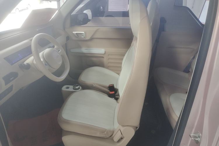 Used Geely Galaxy Panda 2023 Panda Mini 200km Endurance Bear Left Front Seat