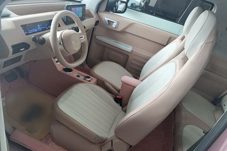 Used Geely Galaxy Panda 2023 Panda Mini 120km Cute Bear Left Front Seat