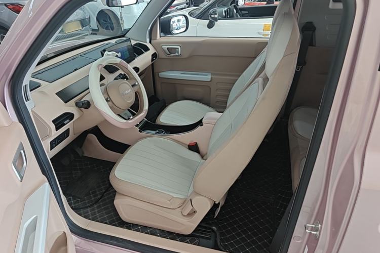 Used Geely Galaxy Panda 2023 Panda Mini 200km Endurance Bear Left Front Seat