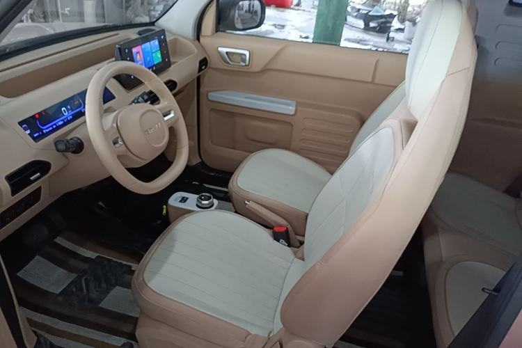 Used Geely Galaxy Panda 2023 Panda Mini 200km Endurance Bear Left Front Seat