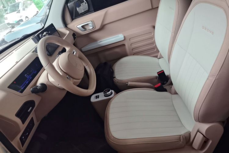 Used Geely Galaxy Panda 2023 Panda Mini 200km Endurance Bear Left Front Seat