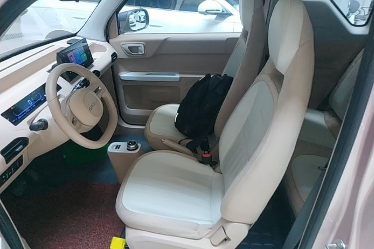 Used Geely Galaxy Panda 2023 Panda Mini 200km Endurance Bear Left Front Seat
