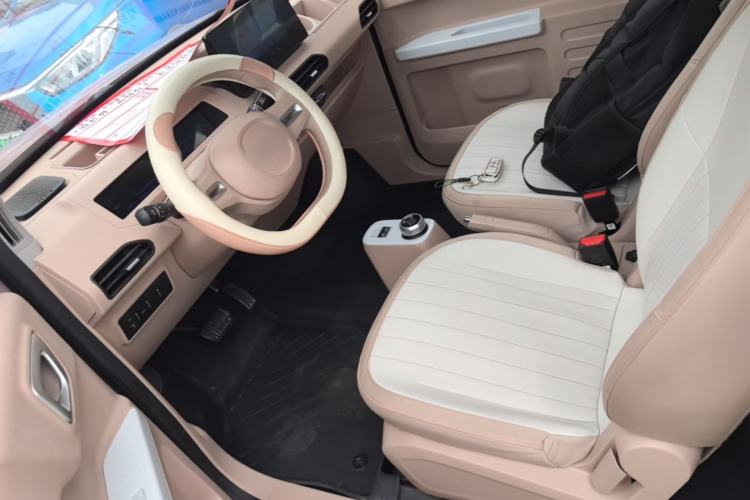 Used Geely Galaxy Panda 2023 Panda Mini 200km Endurance Bear Left Front Seat