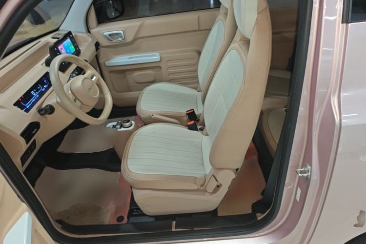 Used Geely Galaxy Panda 2023 Panda Mini 200km Endurance Bear Left Front Seat