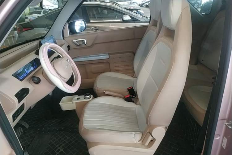 Used Geely Galaxy Panda 2023 Panda Mini 200km Dynamic Bear Left Front Seat