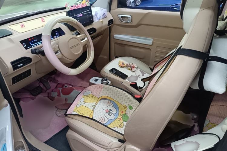 Used Geely Galaxy Panda 2023 Panda Mini 200km Endurance Bear Left Front Seat