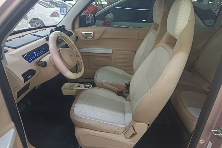 Used Geely Galaxy Panda 2023 Panda Mini 200km Endurance Bear Left Front Seat