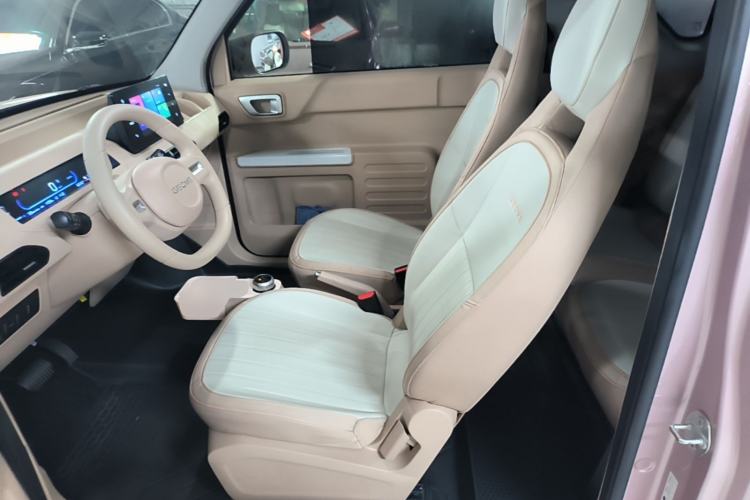 Used Geely Galaxy Panda 2023 Panda Mini 200km Endurance Bear Left Front Seat