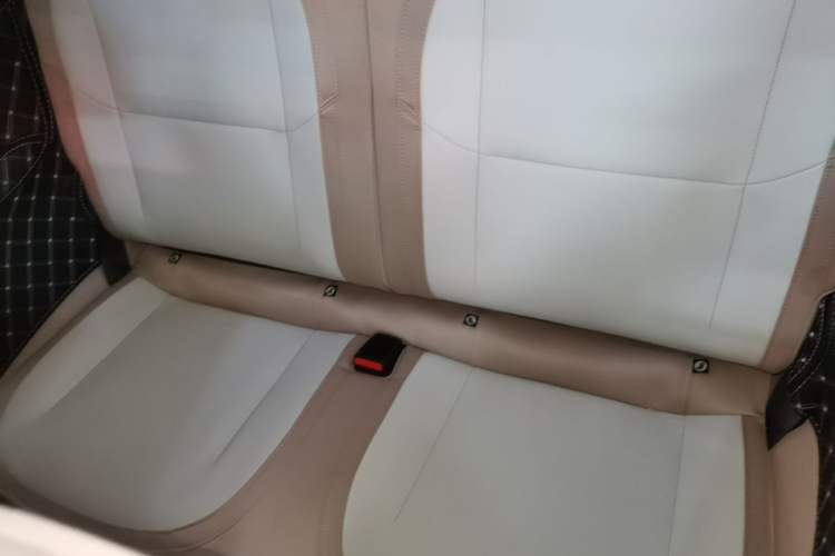 Used Geely Galaxy Panda 2023 Panda Mini 200km Endurance Bear Left Rear Seat