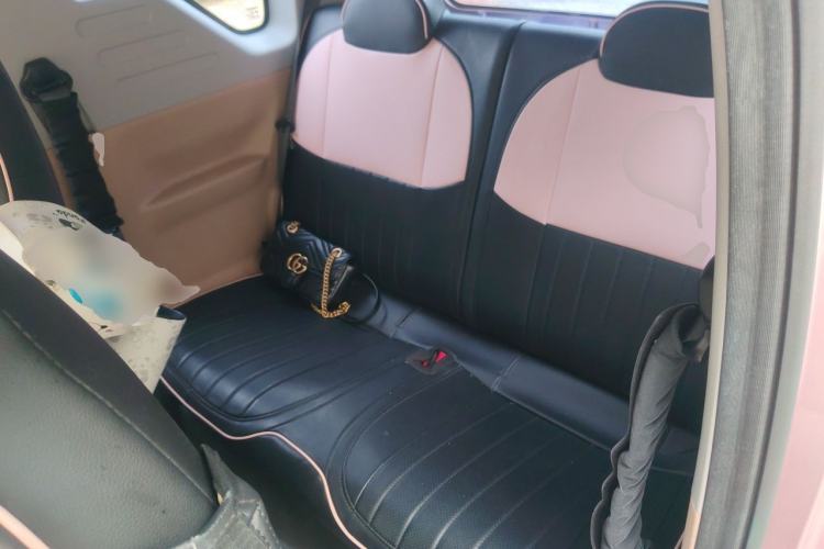 Used Geely Galaxy Panda 2023 Panda Mini 200km Endurance Bear Left Rear Seat