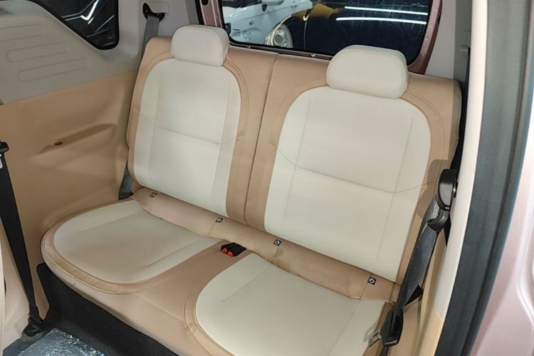 Used Geely Galaxy Panda 2023 Panda Mini 200km Endurance Bear Left Rear Seat
