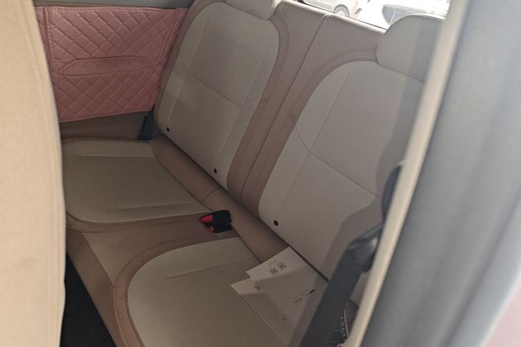 Used Geely Galaxy Panda 2023 Panda Mini 200km Endurance Bear Left Rear Seat