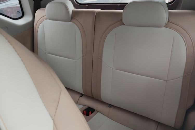 Used Geely Galaxy Panda 2023 Panda Mini 200km Endurance Bear Left Rear Seat