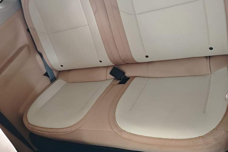 Used Geely Galaxy Panda 2023 Panda Mini 200km Endurance Bear Left Rear Seat