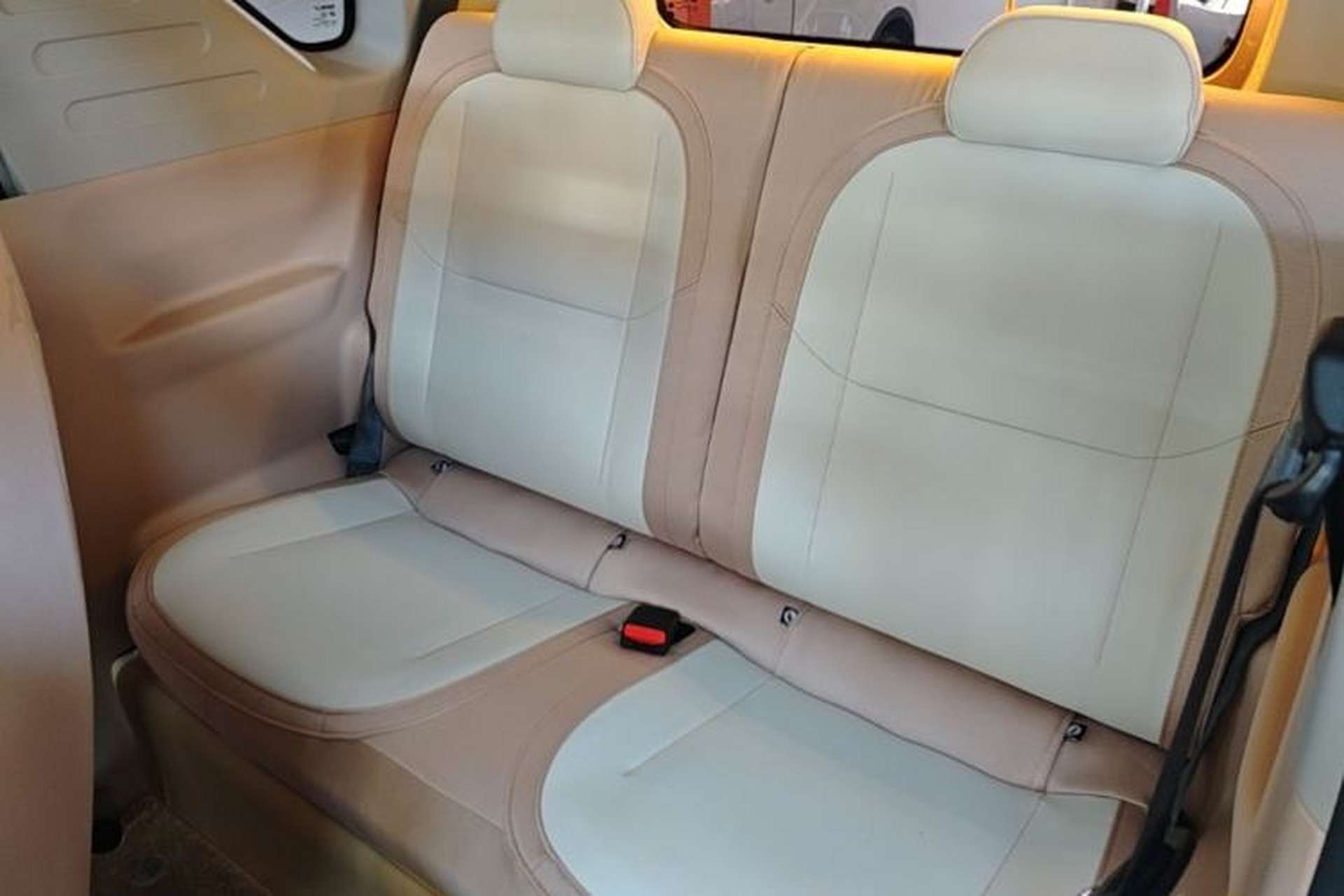 Used Geely Galaxy Panda 2023 Panda Mini 200km Endurance Bear Left Rear Seat