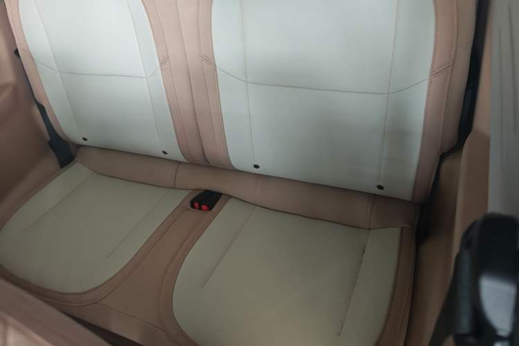 Used Geely Galaxy Panda 2023 Panda Mini 200km Dynamic Bear Left Rear Seat