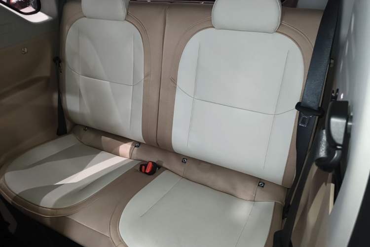 Used Geely Galaxy Panda 2023 Panda Mini 200km Endurance Bear Left Rear Seat