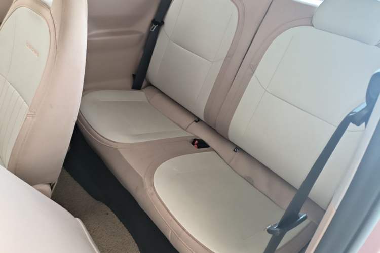 Used Geely Galaxy Panda 2023 Panda Mini 200km Endurance Bear Left Rear Seat