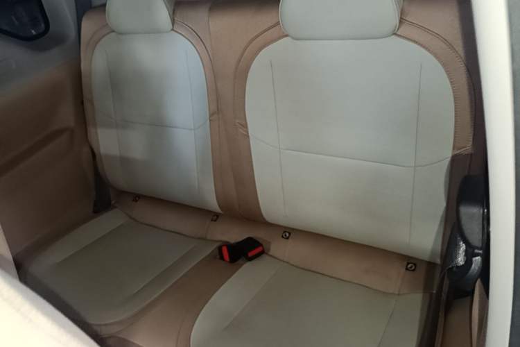 Used Geely Galaxy Panda 2023 Panda Mini 200km Endurance Bear Left Rear Seat