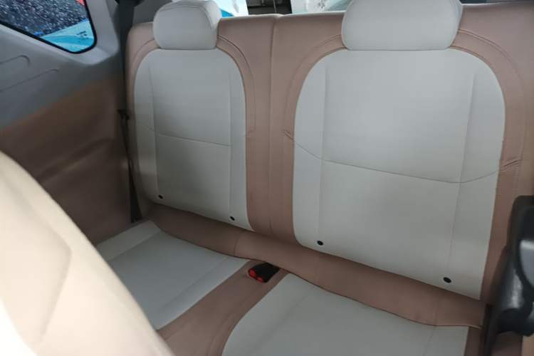 Used Geely Galaxy Panda 2023 Panda Mini 200km Endurance Bear Left Rear Seat
