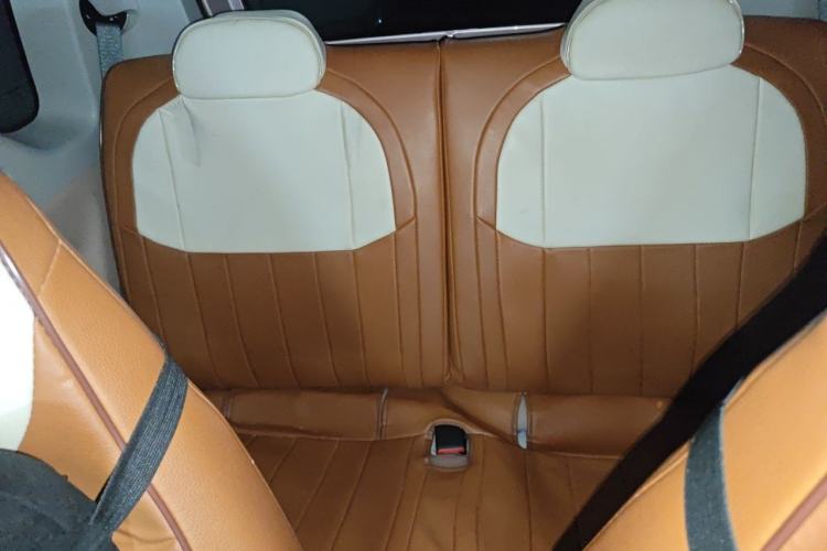 Used Geely Galaxy Panda 2023 Panda Mini 200km Endurance Bear Left Rear Seat